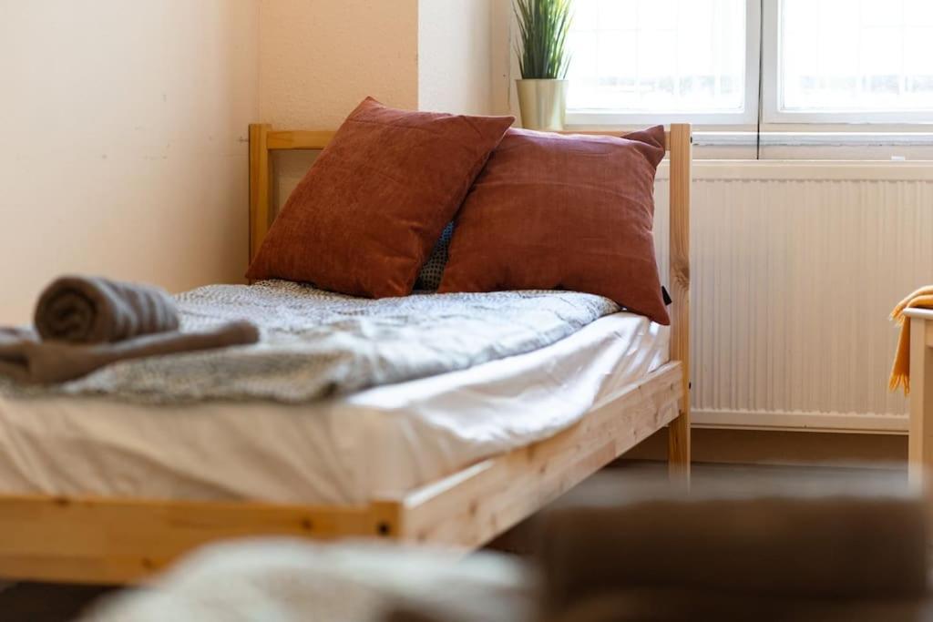 Free Parking Chain Bridge Home 4Ppl, 2Bdrm, Wifi, Smart Tv, Ac Budapest Exterior foto