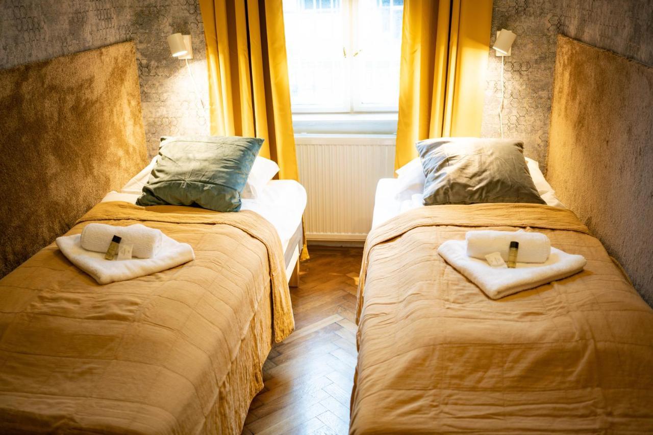 Free Parking Chain Bridge Home 4Ppl, 2Bdrm, Wifi, Smart Tv, Ac Budapest Exterior foto